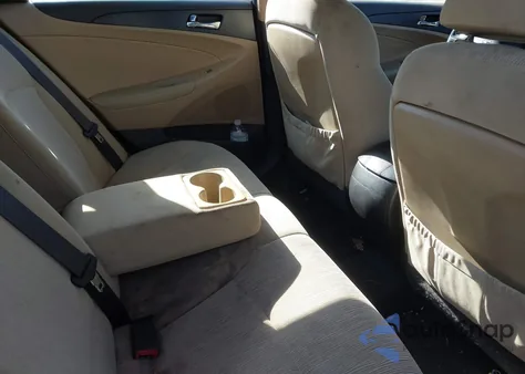 2013 Hyundai Sonata Gls z USA, uszkodzony, nr VIN 5NPEB4AC2DH700160